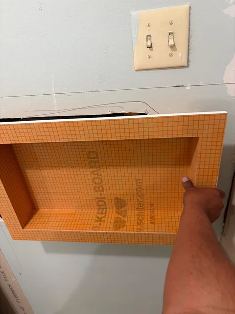 Installing a waterproof Schluter Kerdi-Board niche