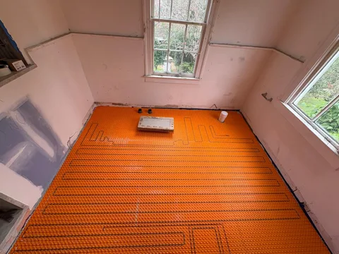 Schluter Ditra-Heat membrane with heating cables